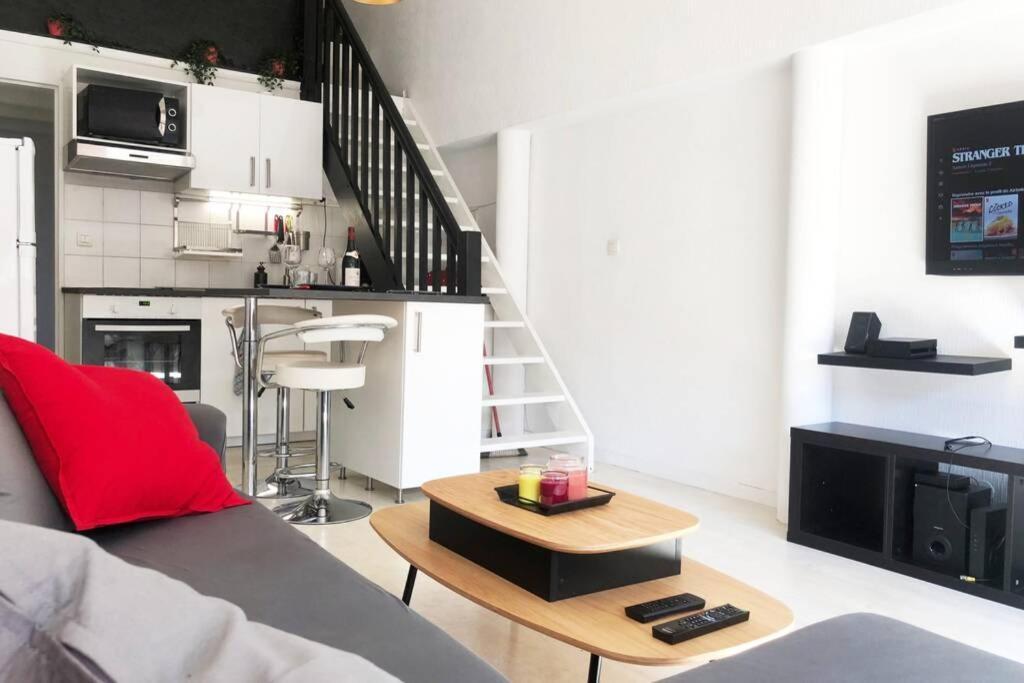 Appartamento Loft Sous Les Toits Lumineux - Capitole-Daurade-Esquirol - Wifi Tolosa Esterno foto