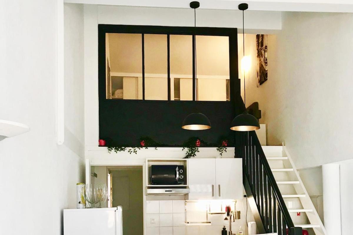 Appartamento Loft Sous Les Toits Lumineux - Capitole-Daurade-Esquirol - Wifi Tolosa Esterno foto